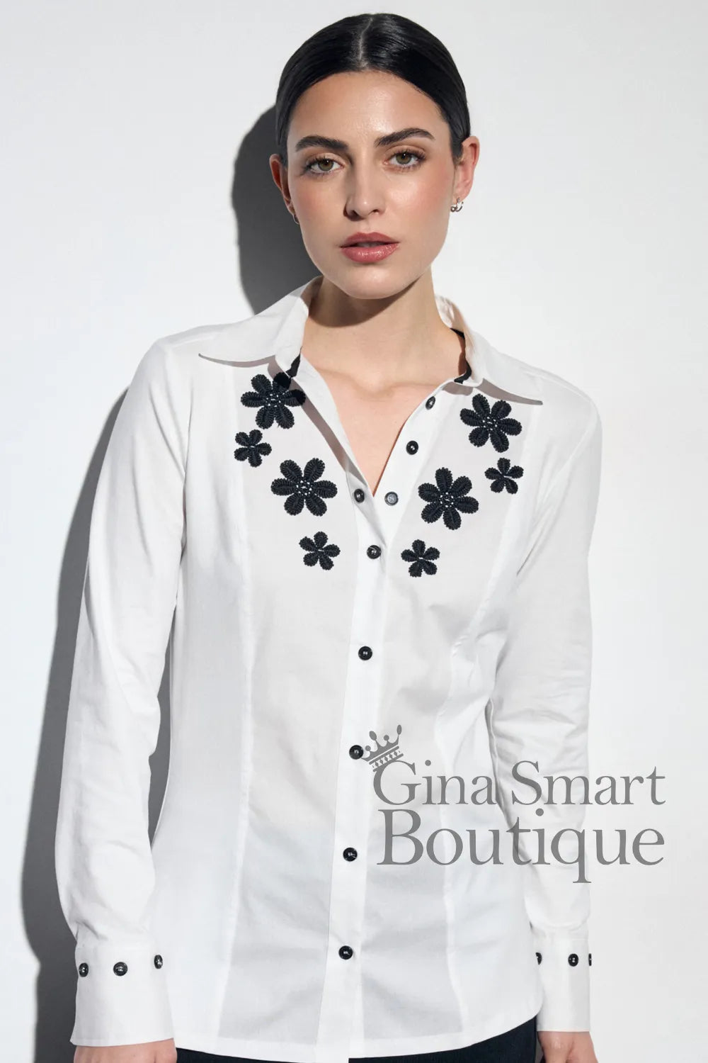 Tinta White Applique Shirt - Style Iva